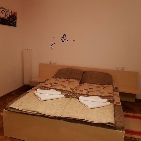 Апартаменти Apartament Ultracentral Сібіу Екстер'єр фото