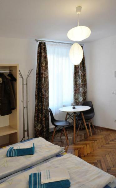 Апартаменти Apartament Ultracentral Сібіу Екстер'єр фото