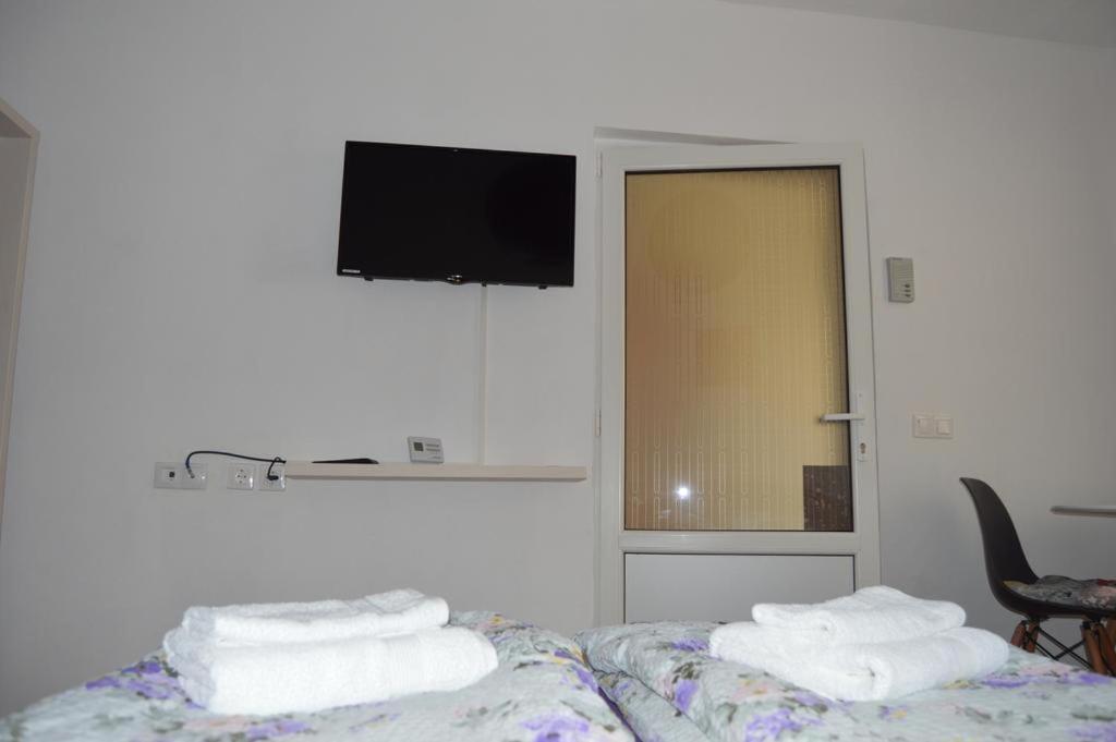 Апартаменти Apartament Ultracentral Сібіу Екстер'єр фото